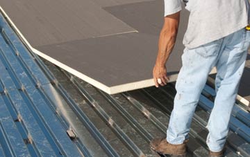 benefits of insulating Ronaldsvoe flat roofing